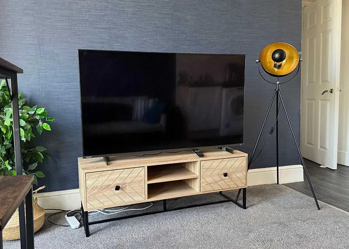 Charming 2-bed In M16 * Mánchester