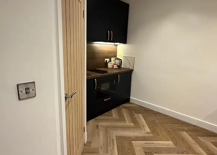 Flat In 10 Mins From Centre Lägenhet