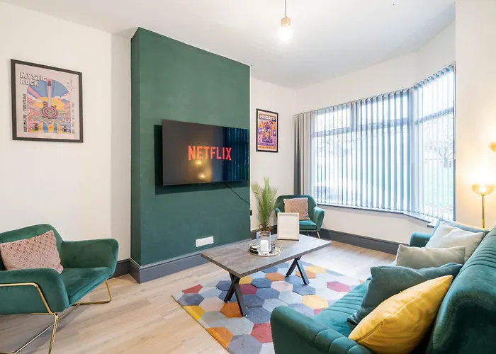 Long - 3br - Sleeps 6 - Free Parking * Манчестер