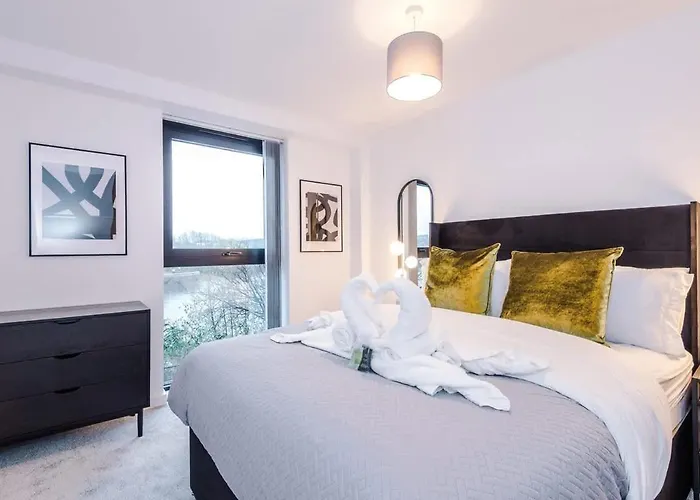 Cosy 1br Near Media & Centre *