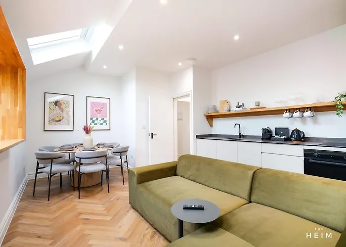 Shuttle At The Heim Apartment Manchester