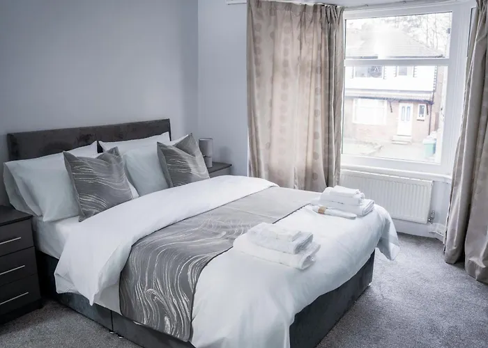 Modern & Spacious 4 Bedroom In 公寓 曼彻斯特