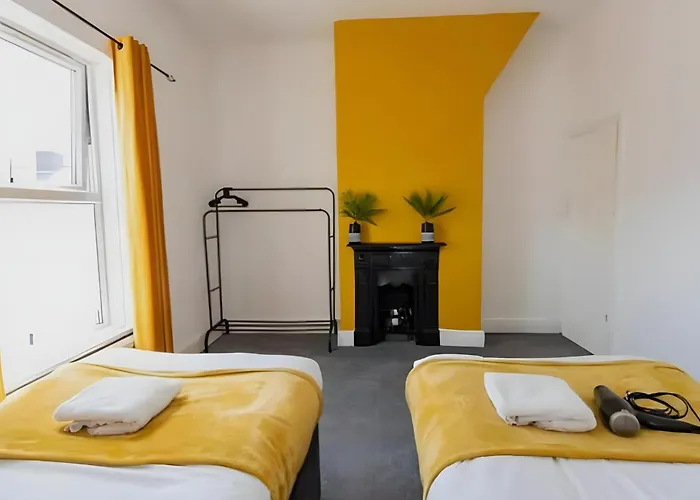 Etihad Stadium - Spacious Stay, 5 Mins To Stadium Διαμέρισμα *