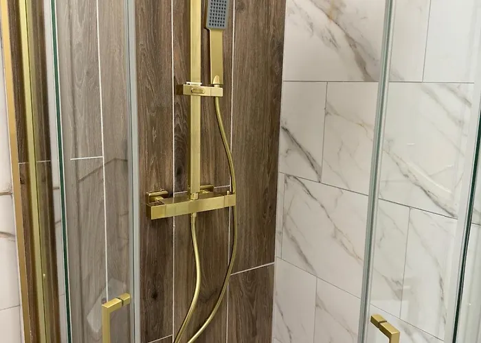 Flat In 10 Mins From Centre