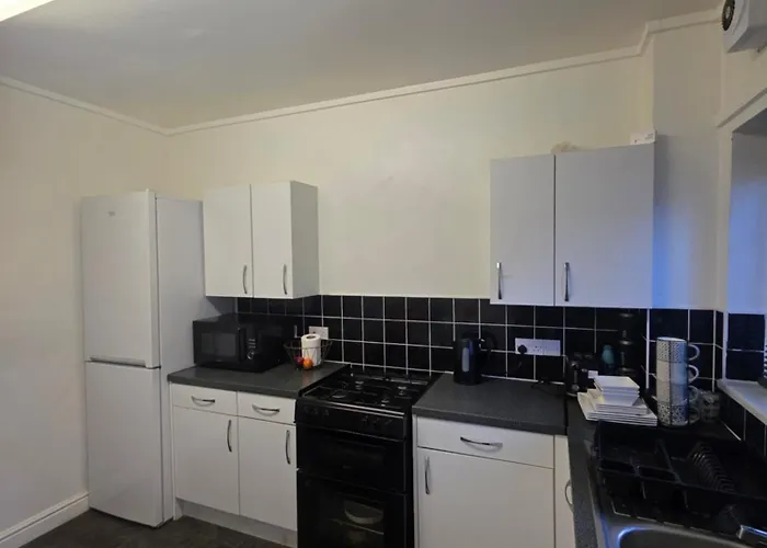 Appartamento Private Cosy Double Bedroom, Extremely Close To Centre *