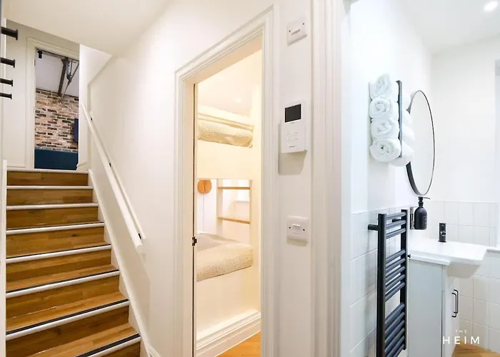 Serge At The Heim * Mánchester