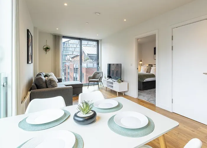 Centre, Spacious Manchester