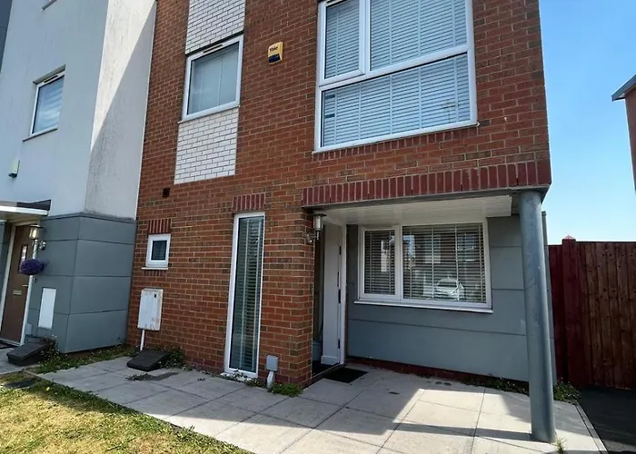 Large Centre 3bd Cosy - Etihad - Cooplive Apartamento *