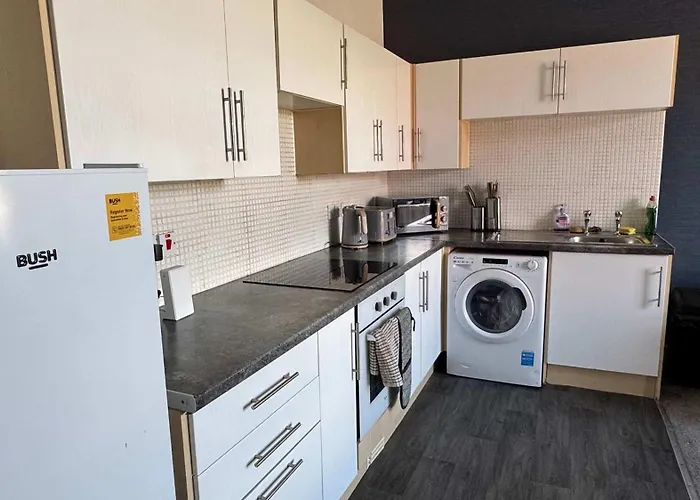 Charming 2-bed In M16 Apartamento *