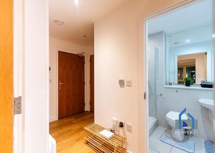 Condo-terrace-gym-games -free Secure Parking- Διαμέρισμα *