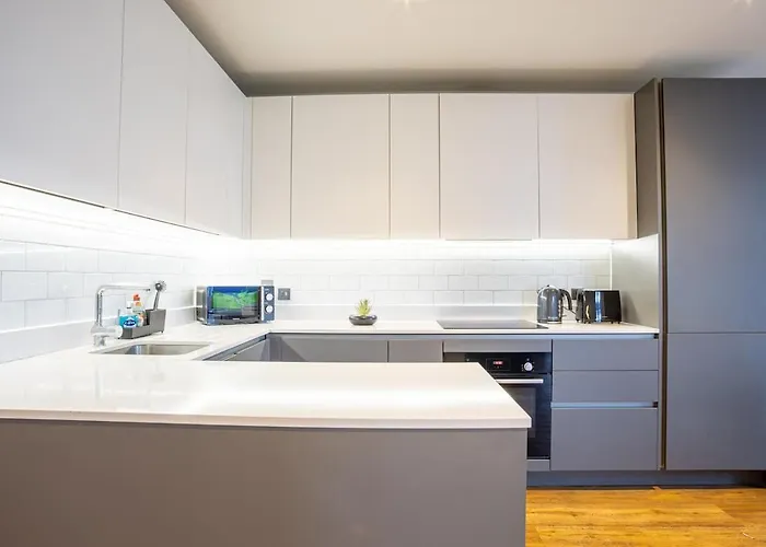 Centre Apartment, Pool Table * Manchester