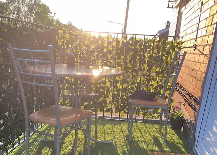 Апартаменты 1-bed Sleeps 4 Old Trafford Nearby *