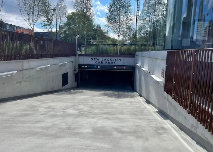 Apartament High Rise In Centre With Stunning Views *