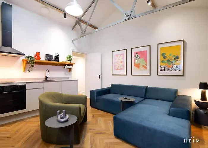 Serge At The Heim Apartment *