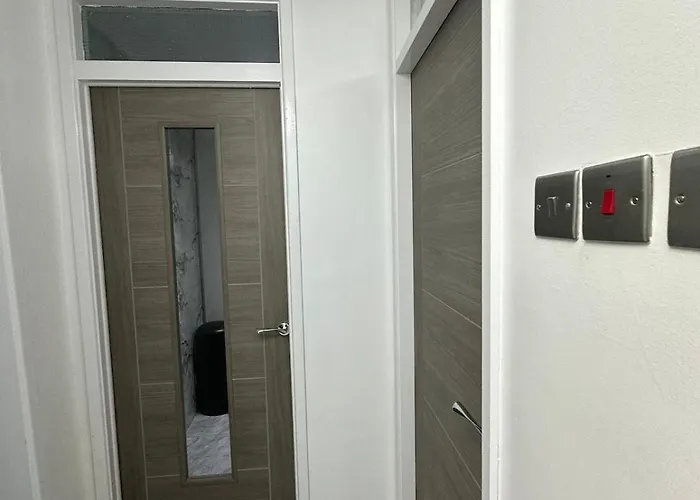 2 Bedroom - Near Coop Live & Etihad Stadium Manchester