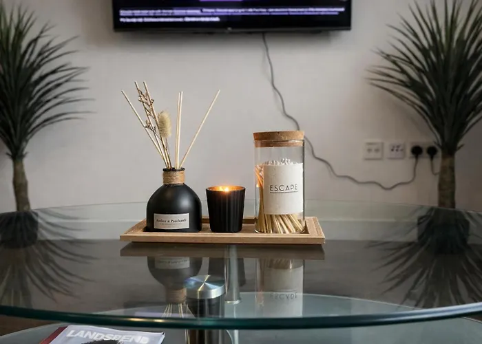 Modern 1 Bed Ideal For Long And Business Self Check-in Parking 5 Min Walk To Old Trafford *