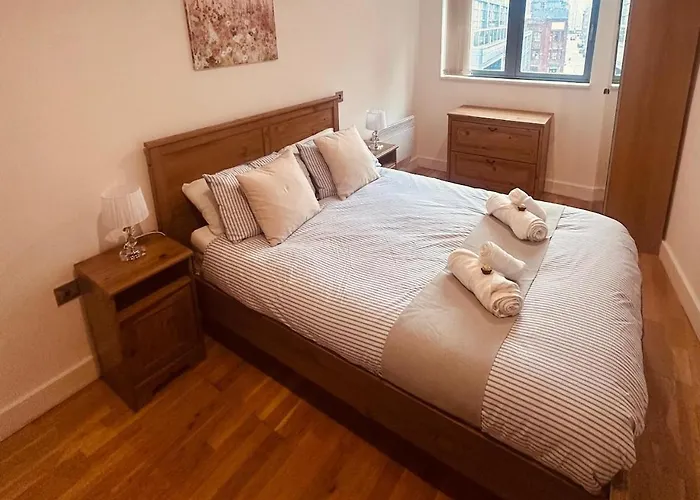 Stylish 2br - 4 Guests - Northern Quarter 아파트 *