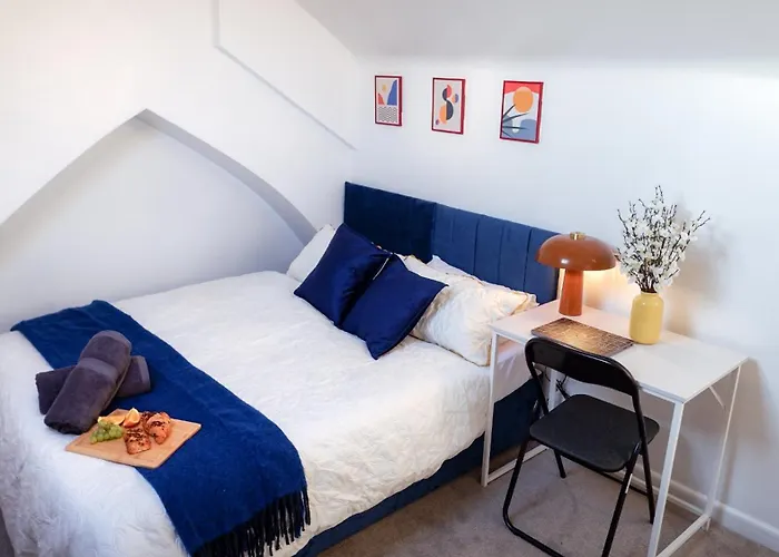 Apartament Near Uni And Hospital - Long - Fast Wi-fi - 15 Mins To *