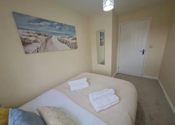 2 Bedroom In Manchester-sleeps 6-near Coop Live & Etihad With Free Parking Apartman