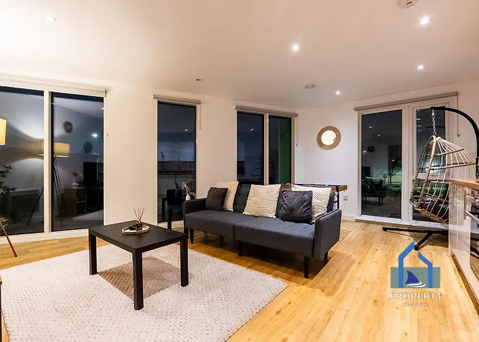 Condo-terrace-gym-games -free Secure Parking- Μάντσεστερ