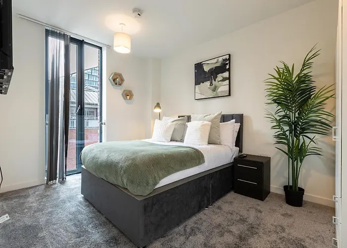 Centre, Spacious Manchester