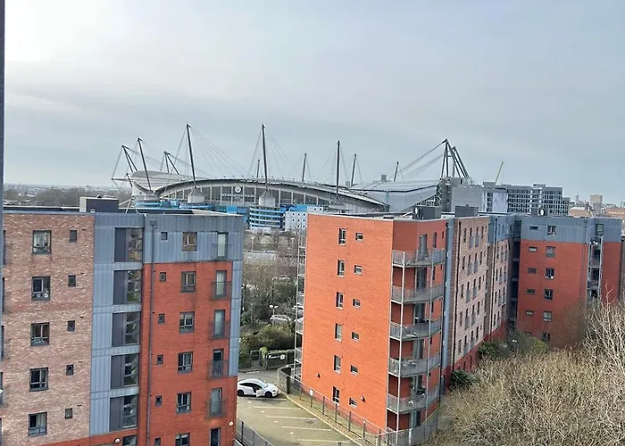 Comfortable 2-bedroom Flat Close Etihad And Coop Live Apartamento Mánchester