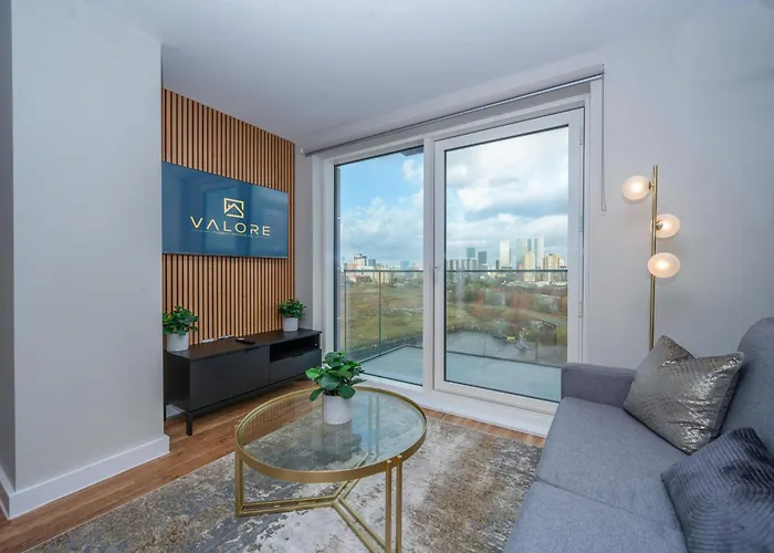 Luxury Waterfront 2br - Free Gym Access & Parking Mánchester