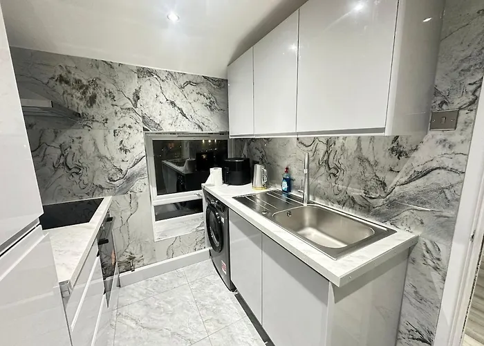 2 Bedroom - Near Coop Live & Etihad Stadium