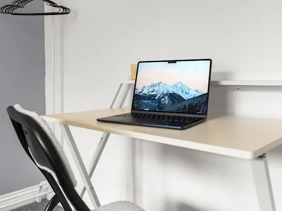 Arosa Escape- Modern2 Bed Suite,sleeps 5,free Parking,ps4,kingbed,wifi,near Christies