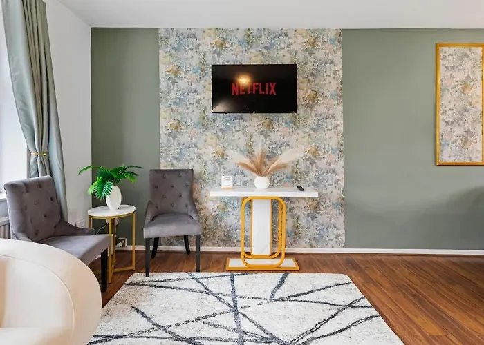 Modern 4 Bedroom House For 9 Guests With Free Parking By The Cosy Corner Nationwide 아파트 맨체스터