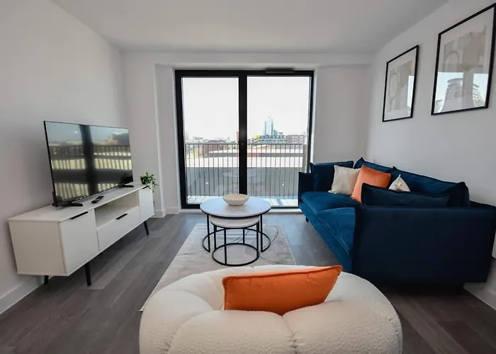 Modern 2 Bedroom In W Balcony Апартаменты *