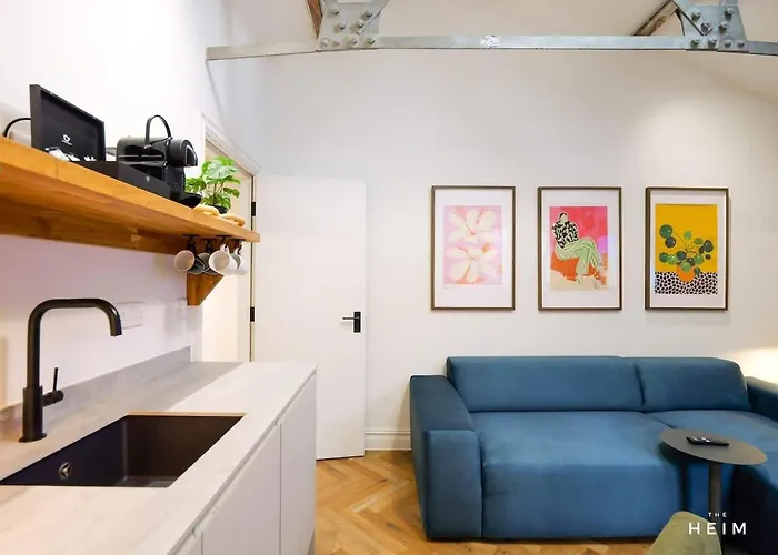 Serge At The Heim Apartamento *