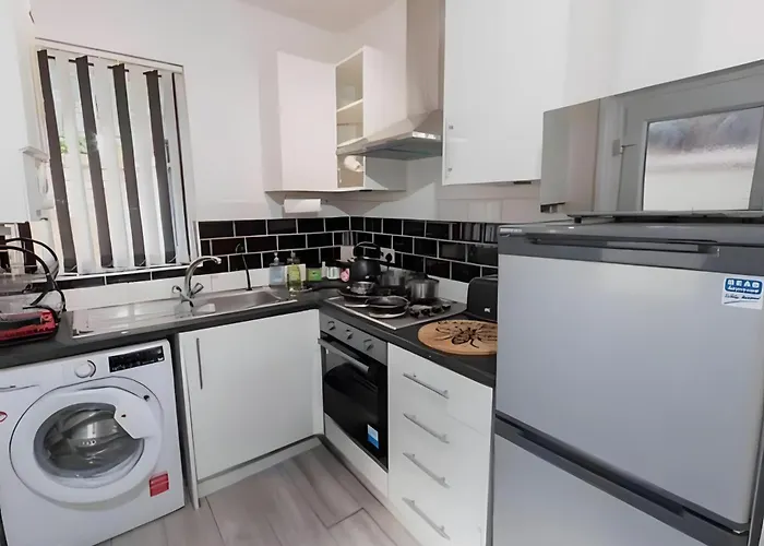 Etihad Stadium - Spacious Stay, 5 Mins To Stadium Apartamento