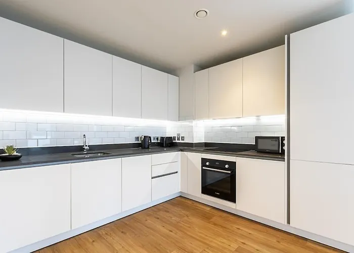 Centre, Spacious Apartment Manchester