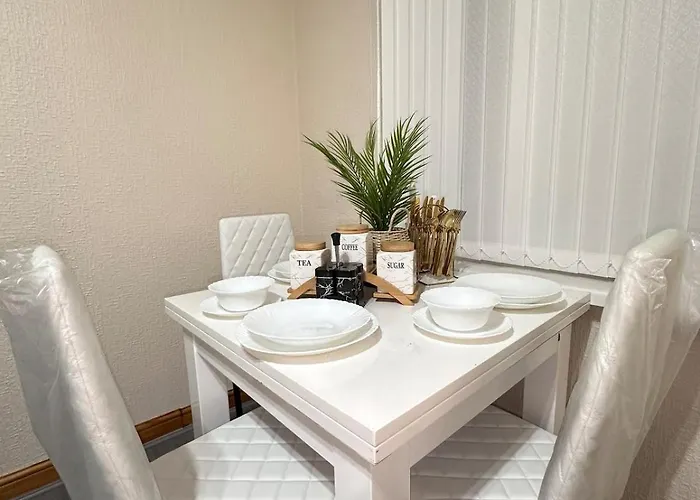 Апартаменты Elite 1-bedroom Flat *