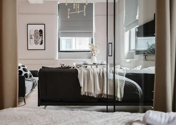 Apartment Walk To Chinatown &theatres