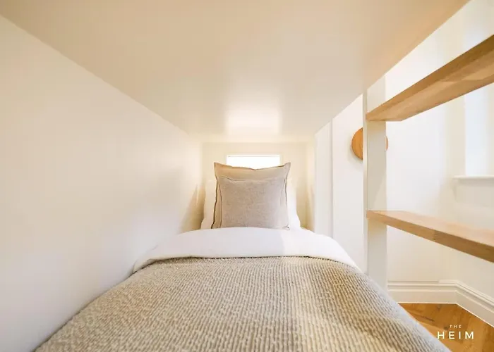 Serge At The Heim * Manchester