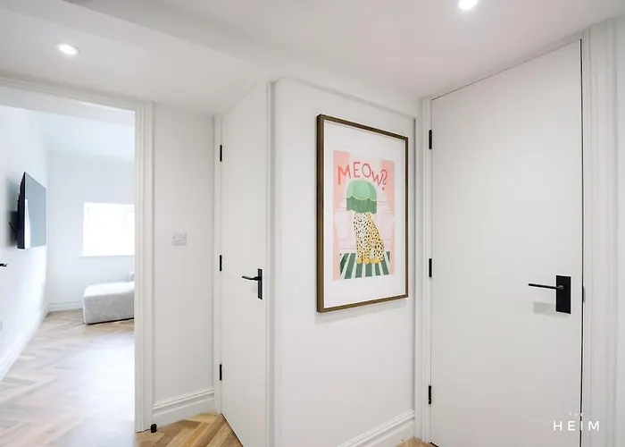 Nap At The Heim Manchester