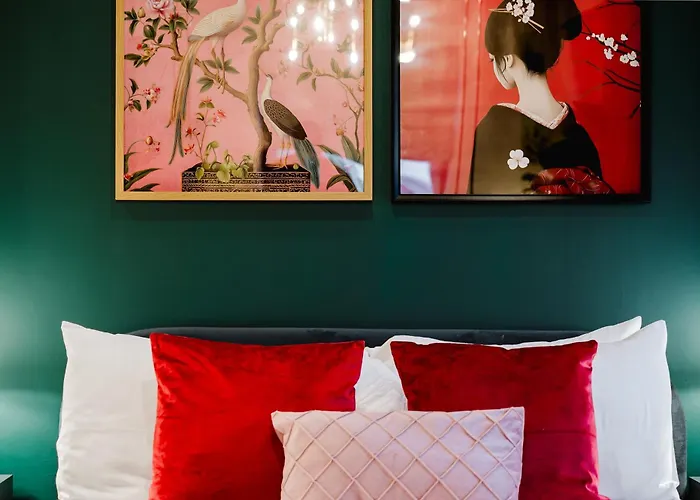 Spacious Location For Families Walk To Mánchester