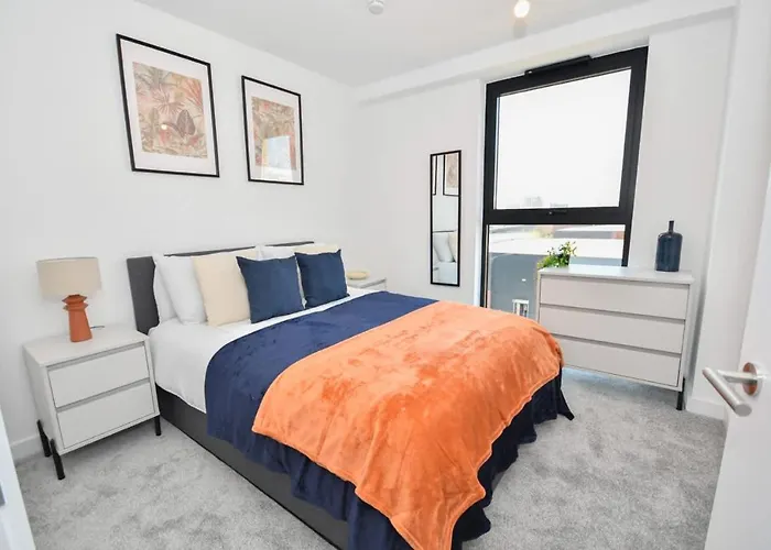 Modern 2 Bedroom In W Balcony Lägenhet Manchester