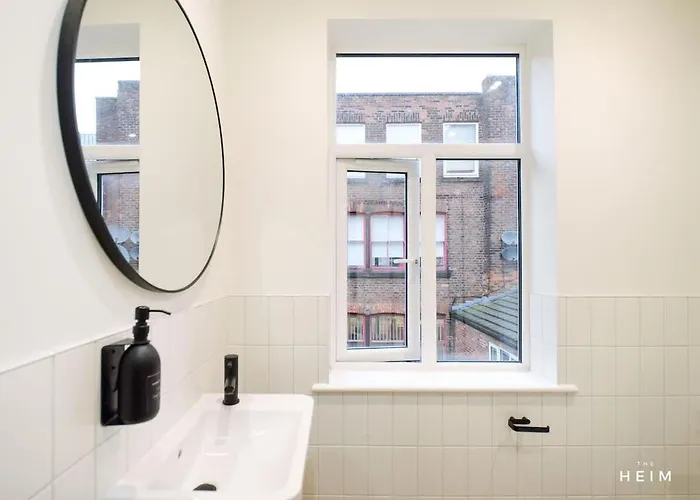 Serge At The Heim * Manchester