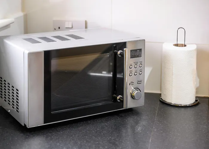 Apartament Spacious 3 Bedroom House For Single & Group Upto 10 Guests And Free Parking For 3 Cars