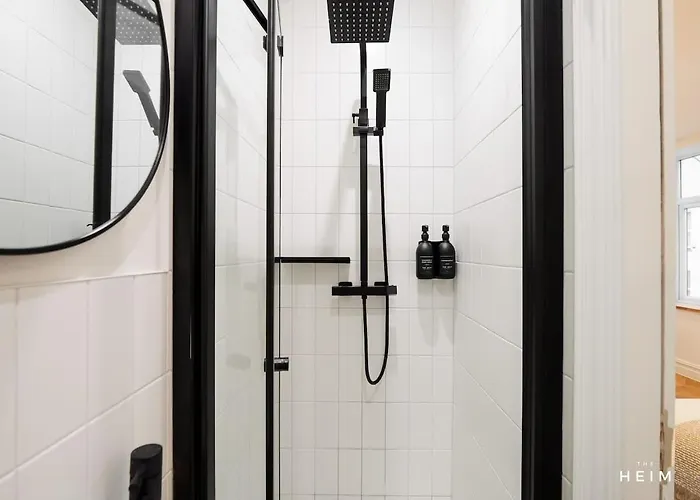 Herringbone At The Heim *