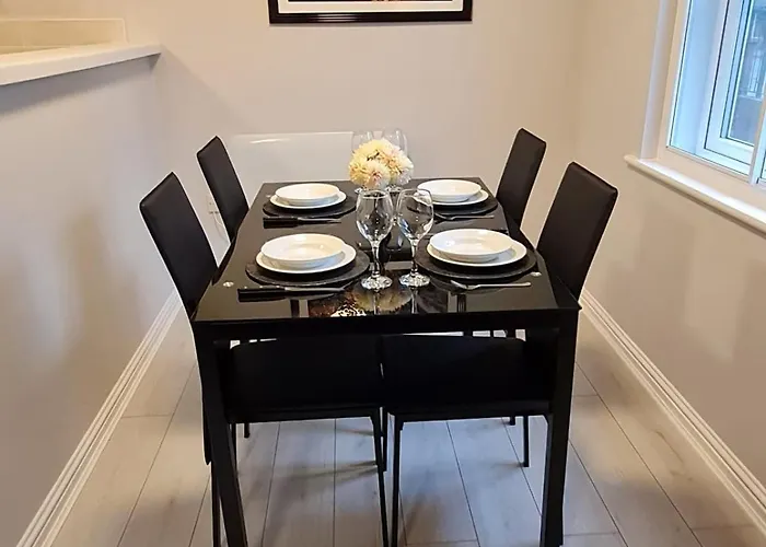 Apartman 2 Bedroom In Manchester-sleeps 6-near Coop Live & Etihad With Free Parking Manchester