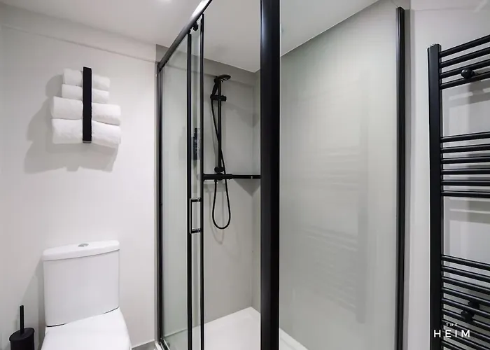 Nap At The Heim Manchester