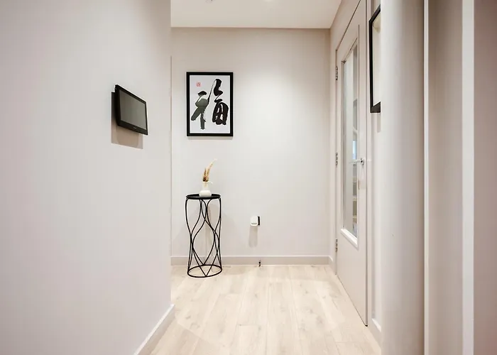 Spacious Location For Families Walk To مانشستر