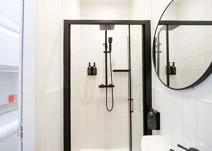 Shuttle At The Heim Apartment Manchester