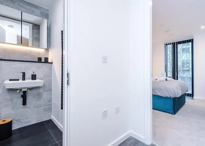 Stylish 1br Near Centre Salford Apartamento *