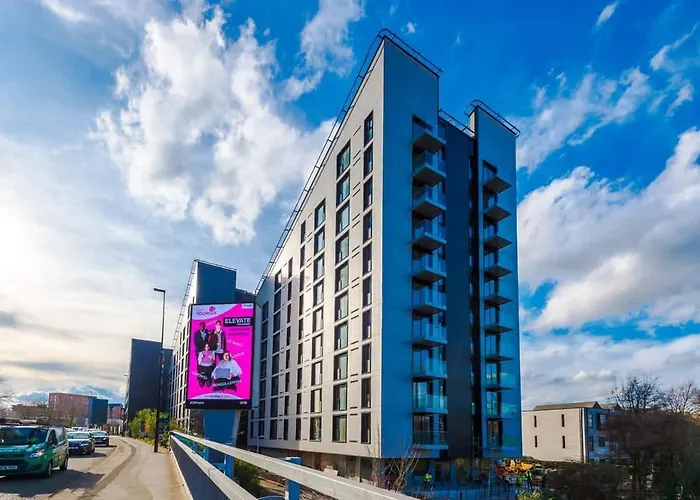 Stylish 1br Near Centre Salford Apartamento