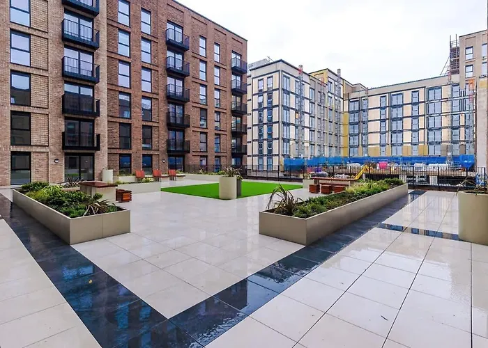 Cosy 1br Near Media & Centre Apartament *